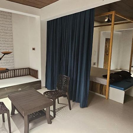 Serene Tranquility Somavadi Extérieur photo